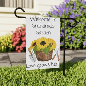 Personalized Garden Flag, Sunflower Outdoor Decor, Spring Welcome Banner, Grandma&#39;s Garden Flag, Nature-Inspired Yard Decor, Mom&#39;s Garden