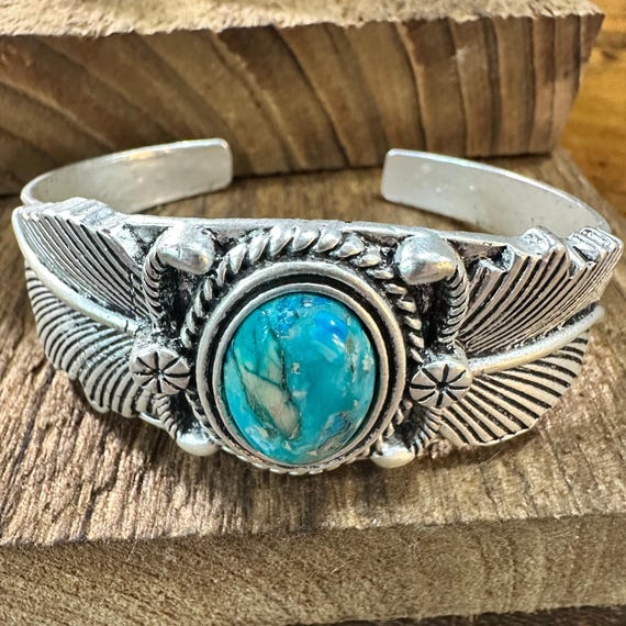 手作り認証本物のナバホ天然ターコイズニッケルネイティブアメリカンブレスレット 本物のグリーンターコイズイヤリング、スターリングシルバー、本物の