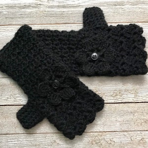 Black Fingerless Gloves with Flower Wool Blend image 4