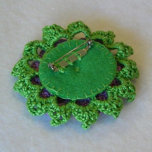 Garden Joy Crochet Flower Brooch, Crochet Thread Pin image 2