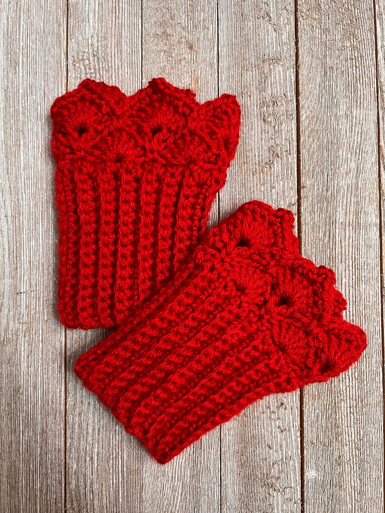 Christmas Red Boot Cuffs for Short Boots with Prairie Points Edging image 1