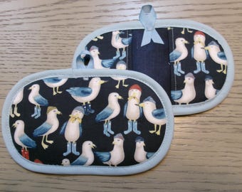 Fingertip Oven Mitts, Potholders, Pot Pinchers, Insul-Brite Lined for Heat Resistance, Homemade, Kitchen Deco, Sea Gulls with Hats and Boots