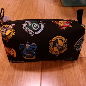 Medium Boxy Pouch, 7 1/2" x 4" x 2", HP Inspired House Crest on Black
