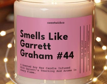 Vela de Garrett Graham, Dean Di Laurentis fuera del campus, John Logan, Vela del jugador de hockey John Tucker Briar