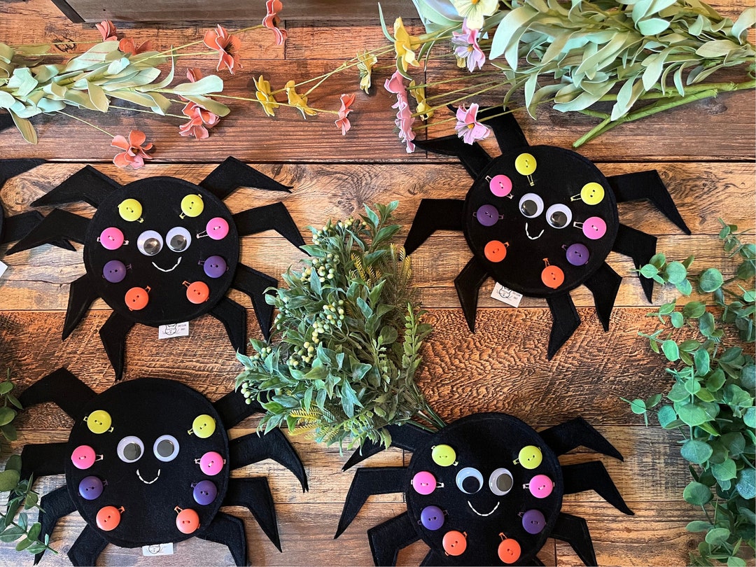Button Spider - Etsy