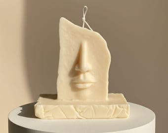 The Alabaster Face Sculptural Soy Candle:Minimal Neutral Decor. Handmade by LUNYRAC