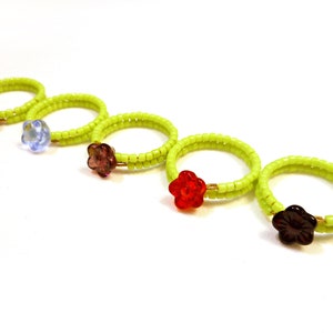 Czech Glass Flower Ring: Flexible Memory Wire, Size 8-9