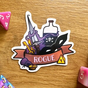 Rogue Sticker | wasserfest und spülmaschinenfeste Aufkleber aus Vinyl | 5e Schurke Klasse TTRP Accessories | Geschenk für DM, Pen and Paper