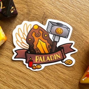 Pegatina de Paladín / Pegatinas de clase 5e de vinilo brillante e impermeable / Regalo para DM, amantes de los juegos de rol, accesorios para bolígrafo y papel / Pegatina apta para lavavajillas