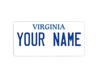 Virginia Nummernschild-Magnet personalisiert | Personalisierter Kühlschrankmagnet | 60er Jahre Souvenir | Weg Geschenk | Geburtstagsgeschenk | 3 Größen