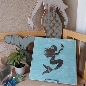 Mermaid & Seahorse Wood Sign | Coastal Wall Art | Beach House Decor | Nautical Wooden Sign | Mermaid Lover Gifts | Beach Lover Gifts