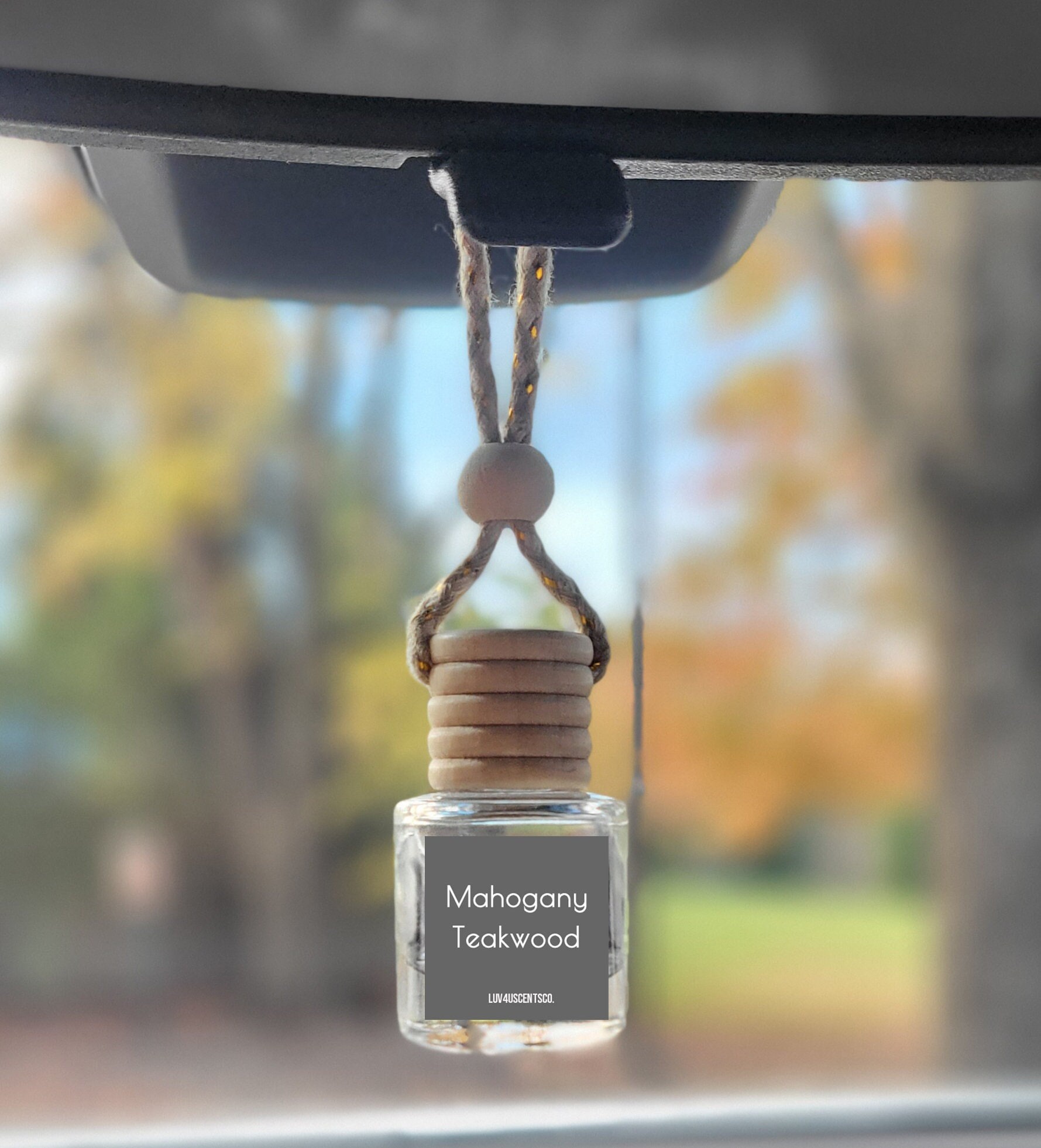 Mahogany Teakwood Scented Hanging Car Diffuser Hanging Car