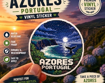 Azzorre, Portogallo: Coda di balena, scena notturna sull'oceano - Adesivo in pixel art