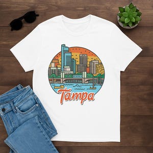 Tampa Florida T-Shirt - Cityscape Sunset Tee, Tampa Skyline Shirt, Unisex Softstyle Gift for Travelers
