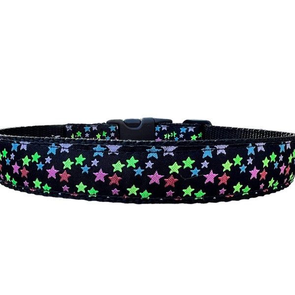 Collar para perro de 1 pulgada de ancho con hebilla ajustable o martingala en estrellas