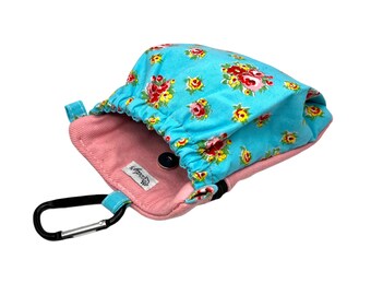 The Pocket 2.0 - Treat and Training Pouch - Flowers - Standard Size