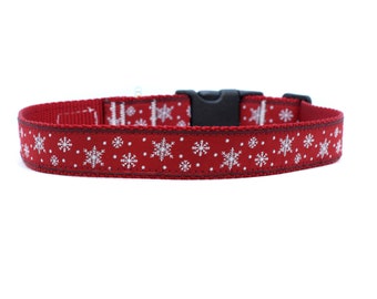 1 Inch Wide Dog Collar with Adjustable Buckle or Martingale in Red Snowflake