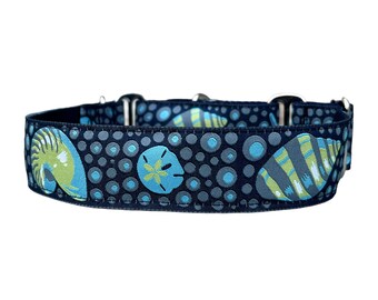3 cm breite verstellbare Schnalle oder Martingale Hundehalsband in Muscheln