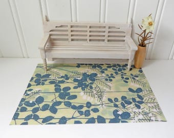 Dollhouse area rug with a botanical design, Miniature carpet