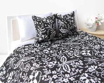Dollhouse Bedding Set: Black & White Floral Print