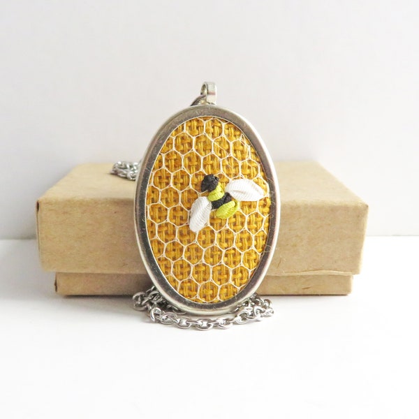 Honeybee necklace, small oval pendant, embroidered jewelry, bee necklace, bumblebee pendant, silk ribbon embroidery, insect jewelry