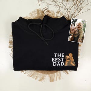 Custom Embroidered Dad Sweatshirt with Photo, Dad Sweatshirt Portrait Embroidered, amily Sweatshirt, Custom text Shirt, New Dad Gift