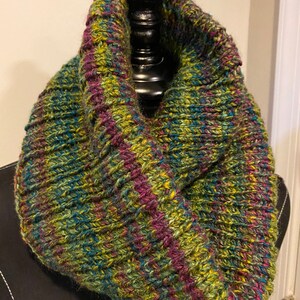 Chunky Ribbed Cowl image 2