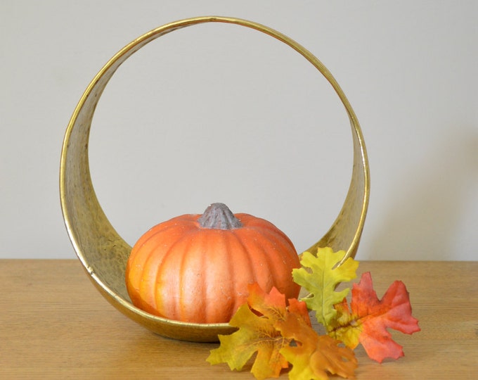 Vintage Hammered Brass Bowl With Handle. Unique Plant Holder Etsy