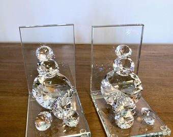 Diamond-Shaped Glass Bookends: Sparkling Home Decor