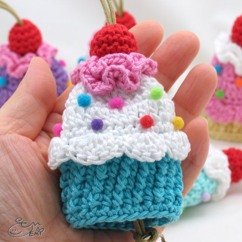 PDF Amigurumi / Crochet Pattern Cupcake Key Cozy CP-14-3219 image 5