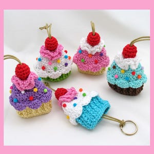 Muffin Key Cozy Virkmönster, Söt Amigurumi Nyckelringshållare PDF, Virkhandledning för Väsktillbehör, Digital Fil Nedladdningsbar