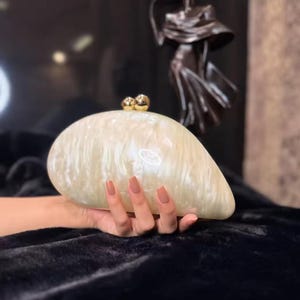 White Pearly Luxury Wedding Clutch Bag | Acrylic Clutch Bag | Evening Clutch | White Prom Clutch | Party Clutch | Trendy Bridesmaid Clutch