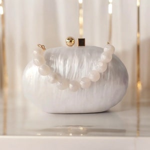 Parelwitte acryl clutch tas | Bruiloft witte koppeling | Prom clutch | Luxe avondclutch | Avondtasje | Parelmoer witte koppeling