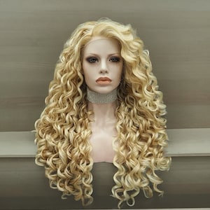 ロングカーリーブロンドレースフロントヘアウィッグ | 日常使いの合成ブロンドウィッグ | 耐熱ファイバーウィッグ | ロングブロンドレースウィッグ | コスプレブロンド