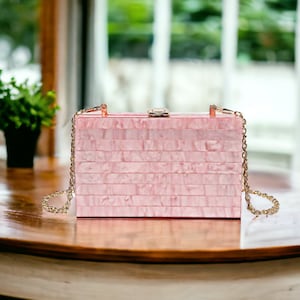Luxuriöse rosa Clutch-Tasche | Acryl-Clutch | Rosa Balltasche | Abendtasche | Rosa Hochzeitskupplung | Brautjungfern-Clutch | Rosa Acryl-Clutch