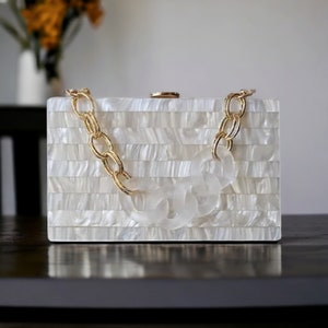 White Pearly Luxury Wedding Clutch Bag | Acrylic Clutch Bag | Evening Clutch | White Prom Clutch | Party Clutch | Trendy Bridesmaid Clutch