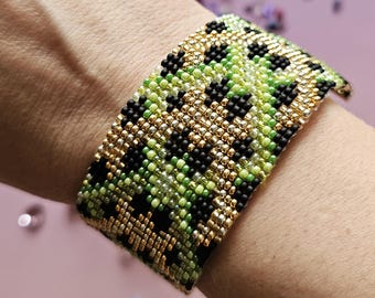 Japanese Bead Weaving Cuff Bracelet, Green and Gold Geometric Bangle, Artisan Beaded Jewelry