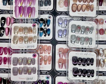 3 juegos de uñas postizas estilo ojo de gato en caja sorpresa / Hechas a mano / Reutilizables / Purpurina + Gemas + Flores / Punta francesa