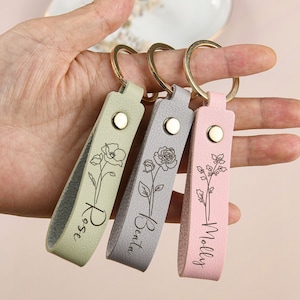 Leder-Schlüsselanhänger personalisiert, Personalisierter Geburtsblumen-Schlüsselring, Namens-Schlüsselanhänger, Taschenanhänger, Geschenk für Frauen, Jahrestagsgeschenk, Brautjungferngeschenke