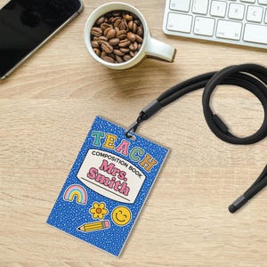 Personalisierte Lehrer-ID mit Schlüsselband - blaues Kompositions-Notizbuch mit Namen, niedliches Geschenk für Erzieher, Lehrer