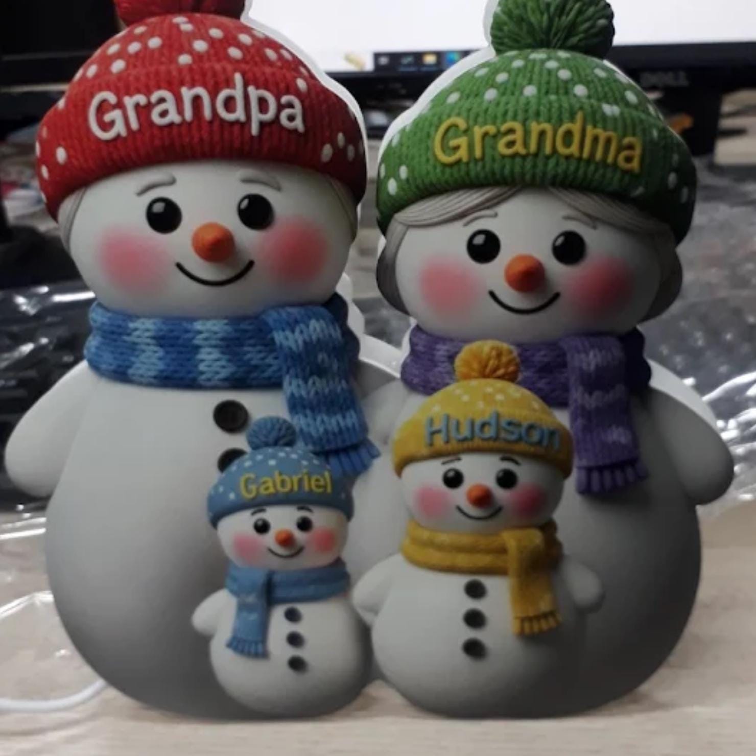 おばあちゃんおじいちゃんと一緒にカスタムスノーマンファミリーLED