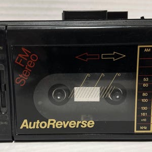 Vintage 1988 Sears Roebuck LXI Series Walkman AM/FM Radio Cassette Player