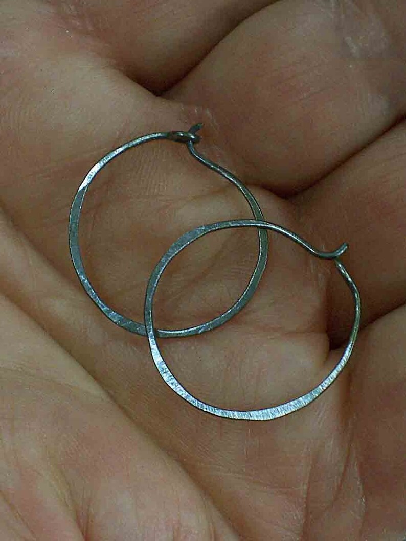 Simple Circle ... Hoop Earrings in Rustic or Shine your choice hand made in Sterling Silver afbeelding 4