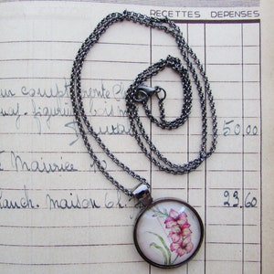 August Flower of the Month Necklace Pink Gladiolus image 5