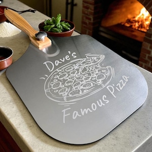 Personalized Folding Pizza Peel – Custom Gift for Pizza Enthusiasts