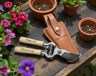 Personalised Engraved Professional Pruner and Leather Holster – Your Message Laser Engraved – Gift for Gardeners & Outdoor Lovers