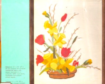 Vintage Creatique Crewel Kit 767 Daffodils Tulips Floral Needlepoint kit needlework Unopened 11 X 14 Mothers gift