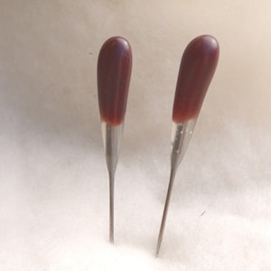 Felting Needles Spiral Twist 40t PUPLE-ISH Single Point 2 Pack - Felt Alive Color-Coded Needle Felting Tools with Rubber Handles.
