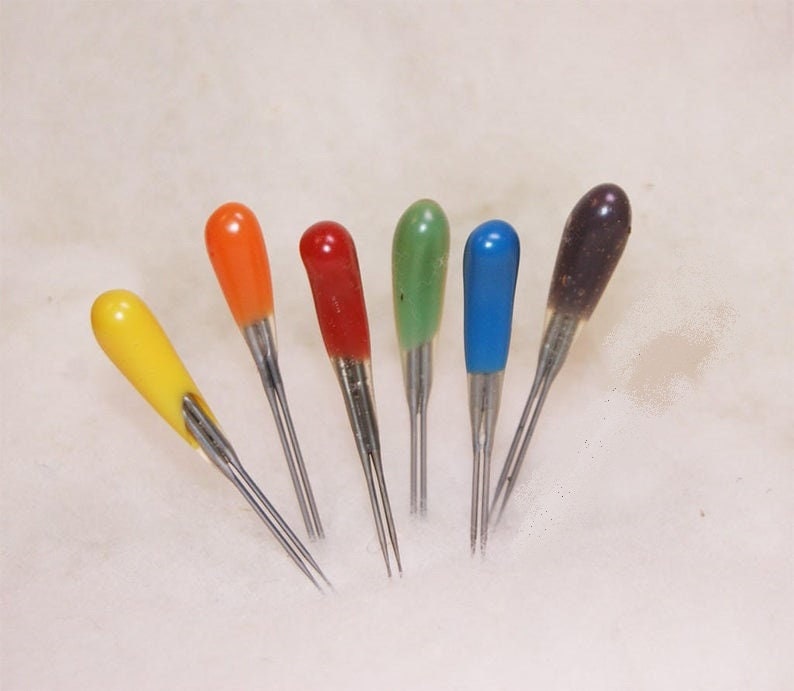 ColorCoded Felting Needles Sample all Sizes / Gauges of our Etsy