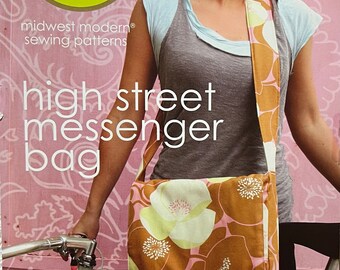 Amy Butler -high street messenger bag- by Midwest modern sewing patterns